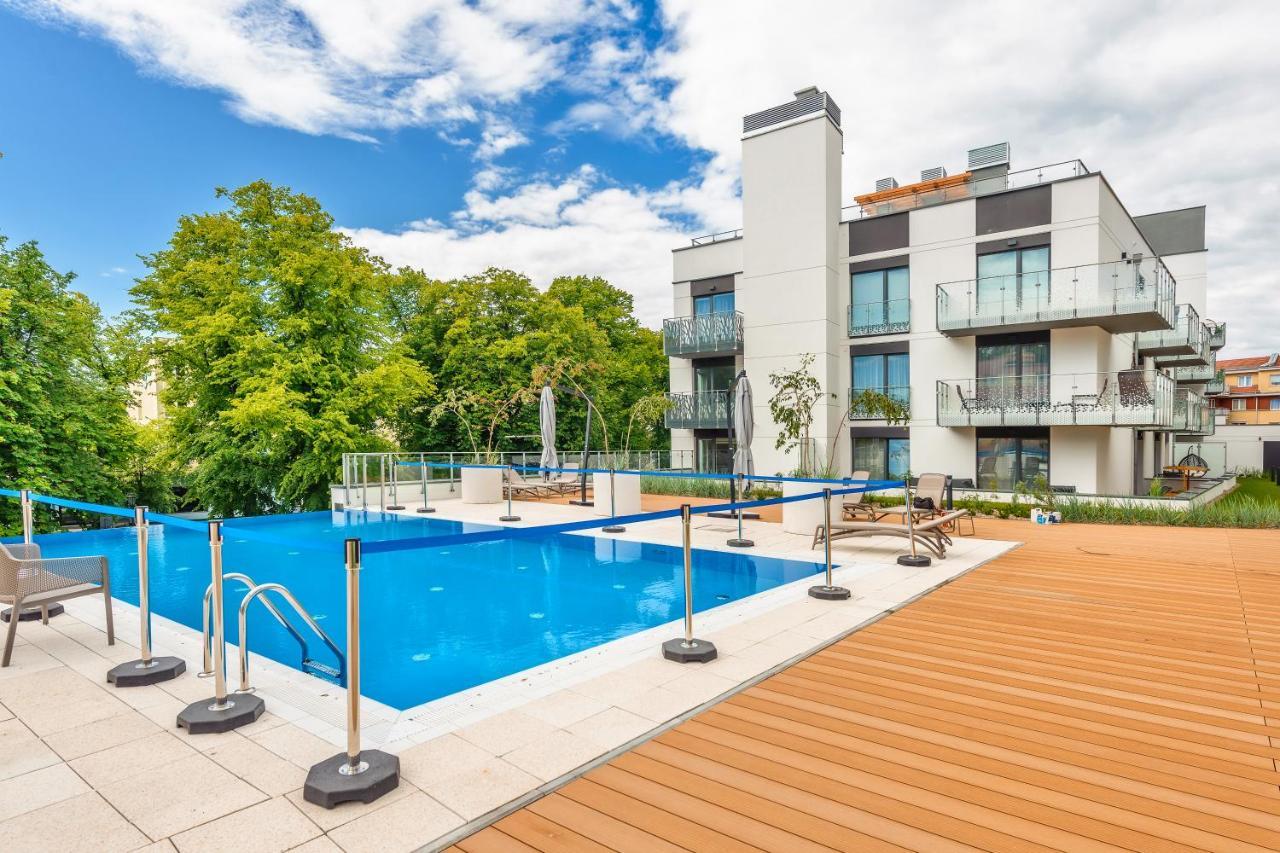 Apartament Tukan B101 Nadmorskie Tarasy - Holiday City Kolobrzeg Exterior photo